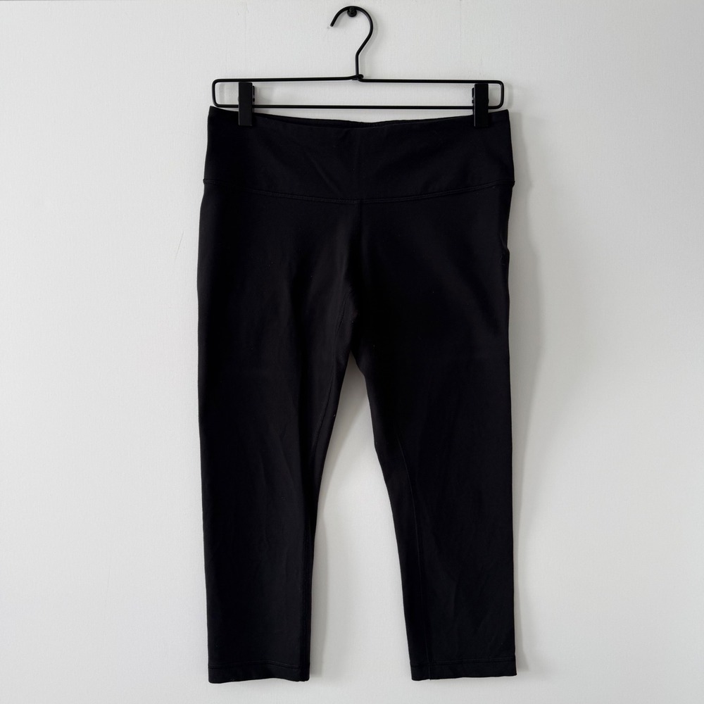 Lululemon Athletica Wunder Under Crop Leggings Black Size 8 Activewear Yoga